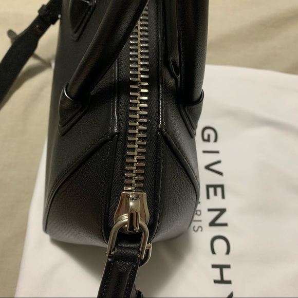 Givenchy Antigona Mini - Picture 5 of 13